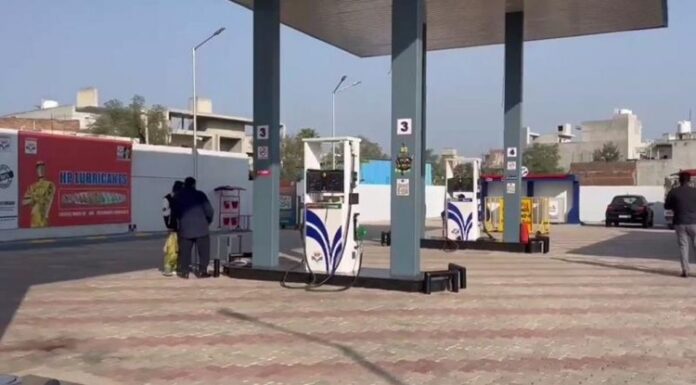 ਪੰਜਾਬ ਸਰਕਾਰ ਵਲੋਂ ਸਖਤ ਹੁਕਮ ! ਪੈਟਰੋਲ ਪੰਪਾਂ ‘ਤੇ ਰੱਖੀ ਜਾਵੇ ਸਫਾਈ