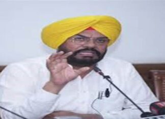 ਕੈਬਨਿਟ ਮੰਤਰੀ ਧਾਲੀਵਾਲ ਨੇ ਡਿਪੋਰਟ ਕੀਤੇ ਭਾਰਤੀਆਂ ਨਾਲ ਕੀਤੇ ਦੁਰਵਿਹਾਰ ਦੀ ਕੀਤੀ ਨਿੰਦਾ, ਕਿਹਾ- ਗੈਰ ਕਾਨੂੰਨੀ ਪ੍ਰਵਾਸੀਆਂ ਦੀ ਵਾਪਸੀ ਲਈ ਅਮਰੀਕਾ ਸਥਿਤ ਦੂਤਘਰਾਂ ਦੀ ਸਹਾਇਤਾ ਲਵੇ ਭਾਜਪਾ ਸਰਕਾਰ…