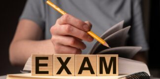 ਬੋਰਡ ਪ੍ਰੀਖਿਆ ਸ਼ੁਰੂ ਹੁੰਦੇ ਹੀ ਹੋਈ ਅਜੀਬ ਸਥਿਤੀ ਪੈਦਾ ,ਅਧਿਕਾਰੀ ਵੀ ਹੈਰਾਨ