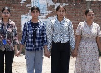 ਸੀ.ਟੀ. ਗਰੁੱਪ ਨੇ ਪਹਿਲਗਾਮ ਅਟੈਕ ਦੀ ਨਿੰਦਾ ਕਰਦਿਆਂ ਕਸ਼ਮੀਰੀ ਵਿਦਿਆਰੀਥੀਆਂ ਲਈ ਬਣਾਈ ‘ਹਿਊਮਨ ਚੇਨ’