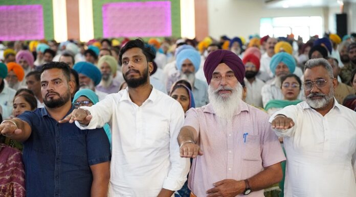 ਕੇਜਰੀਵਾਲ ਤੇ ਭਗਵੰਤ ਸਿੰਘ ਮਾਨ ਨੇ ਲੋਕਾਂ ਨੂੰ ਨਸ਼ਿਆਂ ਵਿਰੁੱਧ ਜੰਗ ਵਿੱਚ ਯੋਧੇ ਬਣਨ ਲਈ ਸਹੁੰ ਚੁਕਾਈ