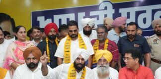 ਲੁਧਿਆਣਾ ਪੱਛਮੀ ਜ਼ਿਮਨੀ ਚੋਣ ਵਿੱਚ ਆਮ ਆਦਮੀ ਪਾਰਟੀ ਨੂੰ ਮਿਲਿਆ ਵੱਡਾ ਹੁਲਾਰਾ, ਕਈ ਵੱਡੇ ਸਮਾਜਿਕ ਚਿਹਰੇ ਪਾਰਟੀ ਵਿੱਚ ਹੋਏ ਸ਼ਾਮਲ