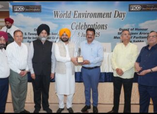 ਸੰਜੇ ਗੋਇਲ ਨੂੰ ਵਿਸ਼ਵ ਵਾਤਾਵਰਣ ਦਿਵਸ ‘ਤੇ ਸਨਮਾਨਿਤ ਕੀਤਾ ਗਿਆ