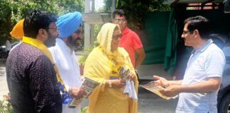 ਲੁਧਿਆਣਾ ਪੱਛਮੀ ਜਿਮਨੀ ਚੋਣ ਵਿੱਚ ‘ਆਪ’ ਨੂੰ ਮਿਲੀ ਵੱਡੀ ਸਫਲਤਾ ਮਿਲੀ, ਬਸਪਾ ਦੇ ਬੀਸੀ ਵਿੰਗ ਦੇ ਪ੍ਰਧਾਨ ਦਵਿੰਦਰ ਸਿੰਘ ਪਨੇਸਰ ਸਮੇਤ ਕਈ ਆਗੂ ਪਾਰਟੀ ਵਿੱਚ ਸ਼ਾਮਲ