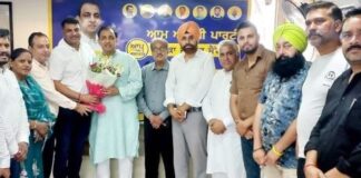 ਆਮ ਆਦਮੀ ਪਾਰਟੀ ਦੇ ਦਫ਼ਤਰ ਦਾ ਰਸਮੀ ਉਦਘਾਟਨ