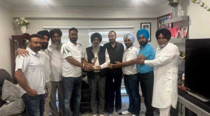 ਕੈਨੇਡਾ “ਚ ਮਾਲੇਰਕੋਟਲਾ ਕਲੱਬ ਨੇ ਸੀਨੀਅਰ ਪੱਤਰਕਾਰ ਮੁਕੰਦ ਸਿੰਘ ਚੀਮਾ ਦਾ ਕੀਤਾ ਵਿਸ਼ੇਸ਼ ਸਨਮਾਨ