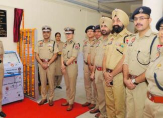 ਸਪੈਸ਼ਲ ਡੀ.ਜੀ.ਪੀ. ਸ਼੍ਰੀ ਰਾਮ ਸਿੰਘ, ਆਈ.ਪੀ.ਐਸ. ਵੱਲੋਂ ਦਫ਼ਤਰ ਪੁਲਿਸ ਕਮਿਸ਼ਨਰ ਜਲੰਧਰ ਵਿੱਖੇ ਸਾਈਬਰ ਕਿਓਸਕ ਦਾ ਉਦਘਾਟਨ ਕੀਤਾ ਗਿਆ