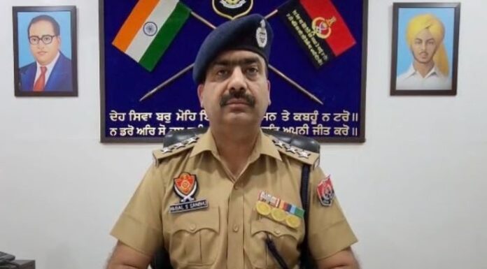 ਗੈਂਗਸਟਰਾਂ ਦੇ ਨਾਂਅ ‘ਤੇ 5 ਲੱਖ ਦੀ ਫਰੋਤੀ ਮੰਗਣ ਵਾਲਾ ਪੁਲਿਸ ਨੇ ਕੀਤਾ ਗ੍ਰਿਫ਼ਤਾਰ, ਪਿੰਡ ਦਾ ਹੀ ਨਿਕਲਿਆ ਨੌਜਵਾਨ