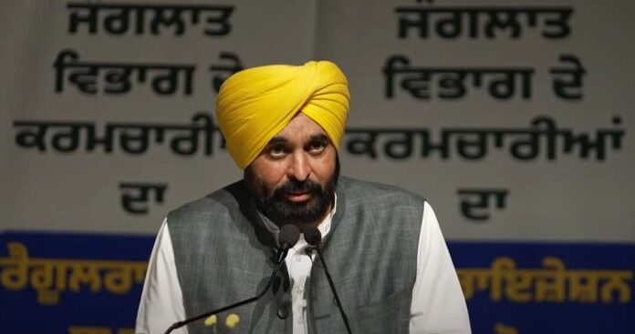 ਮਾਨ ਸਰਕਾਰ ਦੀ ਸਮਾਰਟ ਗਵਰਨੈਂਸ ਦਾ ਕਮਾਲ, AI ਨਾਲ 383 ਕਰੋੜ ਰੁਪਏ ਬਚਾਏ, 10 ਹਜ਼ਾਰ ਅਧਿਆਪਕ ਬਣ ਰਹੇ AI ਮਾਹਿਰ