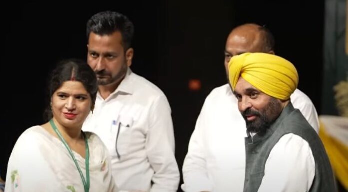 ਪੰਜਾਬ ’ਚ 942 ਵਣ ਵਿਭਾਗ ਕਰਮਚਾਰੀਆਂ ਨੂੰ ਮਿਲੀ ਨੌਕਰੀ, ਮੁੱਖ ਮੰਤਰੀ ਭਗਵੰਤ ਮਾਨ ਨੇ ਵੰਡੇ ਨਿਯੁਕਤੀ ਪੱਤਰ