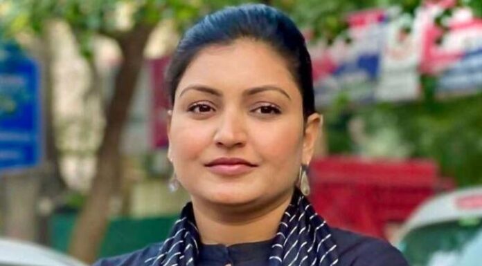 ਪੰਜਾਬ ਦੀ ਸਿਆਸਤ ‘ਚ ਵੱਡਾ ਧਮਾਕਾ, ਖਰੜ ਤੋਂ ਵਿਧਾਇਕ ਅਨਮੋਲ ਗਗਨ ਮਾਨ ਨੇ ਸਿਆਸਤ ਨੂੰ ਕਿਹਾ ਅਲਵਿਦਾ