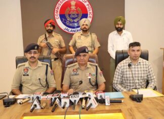 ਕਮਿਸ਼ਨਰੇਟ ਪੁਲਿਸ ਜਲੰਧਰ ਵੱਲੋਂ ਅਪਰਾਧ ਵਿਰੁੱਧ ਕਾਰਵਾਈ ਜਾਰੀ ਰਖਦੇ ਹੋਏ 8 ਗ੍ਰਿਫ਼ਤਾਰ