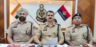 ਸੀਆਈਏ ਸਟਾਫ ਮੋਗਾ ਵੱਲੋਂ ਬੰਬੀਹਾ ਗੈਂਗ ਦਾ ਗੁਰਗਾ ਗਿਰਫ਼ਤਾਰ, 4 ਦੇਸੀ ਪਿਸਤੌਲ, ਮੈਗਜ਼ੀਨ ਅਤੇ 8 ਜਿੰਦੇ ਕਾਰਤੂਸ ਬਰਾਮਦ