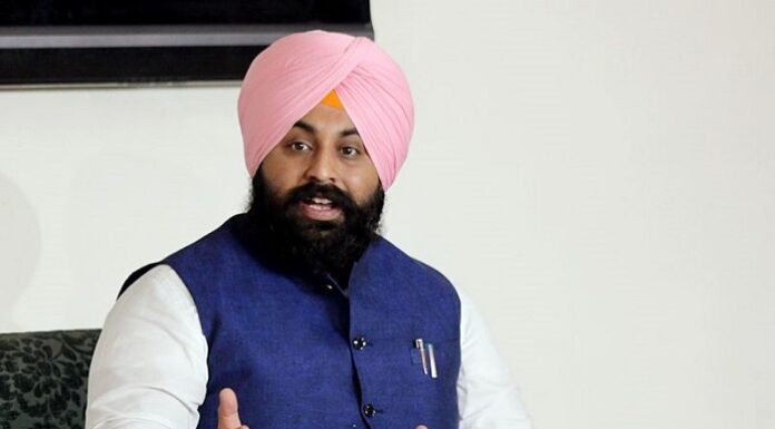 ਹੜ੍ਹ ਪ੍ਰਭਾਵਿਤ ਇਲਾਕਿਆਂ ਵਿੱਚ 100 ਪ੍ਰਤੀਸ਼ਤ ਸੜਕੀ ਸੰਪਰਕ, ਬਿਜਲੀ ਤੇ ਪਾਣੀ ਦੀ ਸਪਲਾਈ ਮੁੜ ਬਹਾਲ- ਹਰਜੋਤ ਸਿੰਘ ਬੈਂਸ