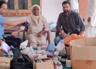 ਹੜ੍ਹ ਪ੍ਰਭਾਵਿਤ ਖੇਤਰਾਂ ਵਿੱਚ ਲਗਾਏ ਜਾ ਰਹੇ ਹਨ ਵਿਸ਼ੇਸ਼ ਮੈਡੀਕਲ ਕੈਂਪ – ਡਾ. ਪ੍ਰੇਮ ਕੁਮਾਰ