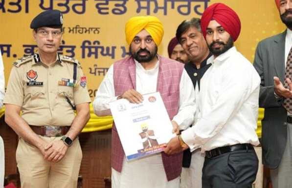 ਪੰਜਾਬ ਸਰਕਾਰ ਨੇ ਰਚਿਆ ਇਤਿਹਾਸ: ਬਿਨਾਂ ਸਿਫਾਰਸ਼ ਦਿੱਤੀਆਂ 54,422 ਸਰਕਾਰੀ ਅਤੇ 4.5 ਲੱਖ ਪ੍ਰਾਈਵੇਟ ਨੌਕਰੀਆਂ