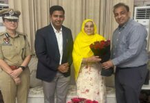 ਨਿਤਿਨ ਕੋਹਲੀ ਨੇ ਮੁੱਖ ਮੰਤਰੀ ਸ਼੍ਰੀ ਭਗਵੰਤ ਸਿੰਘ ਮਾਨ ਜੀ ਦੀ ਮਾਤਾ ਜੀ ਸਤਿਕਾਰਯੋਗ ਸ਼੍ਰੀ ਹਰਪਾਲ ਕੌਰ ਤੋਂ ਆਸ਼ੀਰਵਾਦ ਲਿਆ ਅਤੇ ਜਨਤਕ ਸੇਵਾ ਲਈ ਮਿਲੀ ਨਵੀਂ ਊਰਜਾ