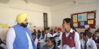 ਮਾਨ ਸਰਕਾਰ ਦੀ ਅਗਵਾਈ ਹੇਠ ਸਿੱਖਿਆ ਵਿੱਚ ਜੁੜਿਆ ਇੱਕ ਨਵਾਂ ਅਧਿਆਇ : ਸਕੂਲ ਹੁਣ ਡਿਗਰੀਆਂ ਦੇ ਨਾਲ-ਨਾਲ “ਕਮਾਈ ਦੇ ਹੁਨਰ” ਵੀ ਕਰਨਗੇ ਪ੍ਰਦਾਨ , ਵਿਦਿਆਰਥੀ ਬਣਨਗੇ ਸਵੈ-ਨਿਰਭਰਤਾ ਦੀਆਂ ਉਦਾਹਰਣਾਂ