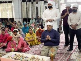 ਪ੍ਰਕਾਸ਼ ਪੁਰਬ ਦੇ ਮੌਕੇ ‘ਤੇ, ਨਿਤਿਨ ਕੋਹਲੀ ਨੇ ਸ਼ਹਿਰ ਭਰ ਦੇ ਗੁਰਦੁਆਰਿਆਂ ਵਿੱਚ ਮੱਥਾ ਟੇਕਿਆ ਅਤੇ ਸਾਰਿਆਂ ਲਈ ਸ਼ਾਂਤੀ, ਖੁਸ਼ੀ ਅਤੇ ਖੁਸ਼ਹਾਲੀ ਦੀ ਅਰਦਾਸ ਕੀਤੀ