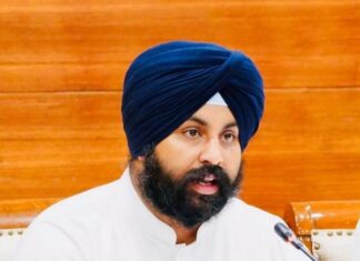 ਮਾਨ ਸਰਕਾਰ ਦੀ ਅਗਵਾਈ ਹੇਠ, ਪੰਜਾਬ ਬਣਿਆ ਦੇਸ਼ ਦਾ ‘ਕਰੀਅਰ ਕੈਪੀਟਲ’ , IIT ਮਦਰਾਸ ਦੀ ਟ੍ਰੇਨਿੰਗ ਦੁਆਰਾ 5000+ ਅਧਿਆਪਕ ਬਣਨਗੇ ‘ਟਰੇਂਡ ਕਰੀਅਰ ਕੌਂਸਲਰ’, 100 ਹਾਈ-ਡਿਮਾਂਡ ਨੌਕਰੀਆਂ ਬਾਰੇ ਹੋਣਗੇ ਜਾਣੂ