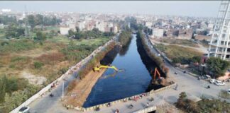 ਆਪ ਸਰਕਾਰ ਬਦਲਾਅ ਲਿਆਉਂਦੀ ਹੈ: ਸੰਸਦ ਮੈਂਬਰ ਸੰਤ ਸੀਚੇਵਾਲ ਦੀ ਅਗਵਾਈ ਹੇਠ, ਬੁੱਢਾ ਦਰਿਆ ਮੁੜ ਹੋਇਆ ਜੀਵਤ — ਪਾਣੀ ਨੂੰ ਸਾਫ਼ ਕਰਾ ਬਣਾਇਆ ਕਿਸ਼ਤੀਆਂ ਦੇ ਕਾਬਿਲ