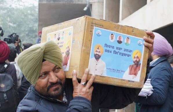 ਆਪ ਵਿਧਾਇਕਾਂ ਦਾ ਇਤਿਹਾਸਕ ਕਦਮ, 10 ਲੱਖ ਮਨਰੇਗਾ ਪਰਿਵਾਰਾਂ ਦੀ ਆਵਾਜ਼ ਪਹੁੰਚੇਗੀ ਪੀਐਮ ਮੋਦੀ ਤੱਕ