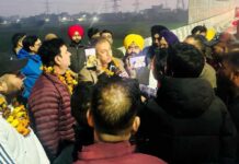 ਨਿਤਿਨ ਕੋਹਲੀ ਵਲੋਂ ਲੱਧੇਵਾਲੀ ਫਲਾਈਓਵਰ ‘ਤੇ ਨਵੀਆਂ ਸਟ੍ਰੀਟ ਲਾਈਟਾਂ ਲਗਵਾਈਆਂ ਗਈਆਂ, ਲੋਕਾਂ ਨੂੰ ਮਿਲੀ ਵੱਡੀ ਰਾਹਤ