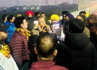 ਨਿਤਿਨ ਕੋਹਲੀ ਵਲੋਂ ਲੱਧੇਵਾਲੀ ਫਲਾਈਓਵਰ ‘ਤੇ ਨਵੀਆਂ ਸਟ੍ਰੀਟ ਲਾਈਟਾਂ ਲਗਵਾਈਆਂ ਗਈਆਂ, ਲੋਕਾਂ ਨੂੰ ਮਿਲੀ ਵੱਡੀ ਰਾਹਤ