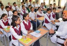 ਪੰਜਾਬੀ ਮਾਂ-ਬੋਲੀ ਦੀ ਰੱਖਿਆ ਲਈ ਮਾਨ ਸਰਕਾਰ ਦਾ ਵੱਡਾ ਕਦਮ! ਹੁਣ ਹਰ ਭਾਸ਼ਾ ਦੀ ਕਿਤਾਬ ਵਿੱਚ ਹੋਵੇਗਾ ਗੁਰਮੁੱਖੀ ਦਾ ਪੰਨਾ; ਹਰ ਸਕੂਲ ਵਿੱਚ ਗੂੰਜੇਗਾ ‘ਊੜਾ-ਐੜਾ’