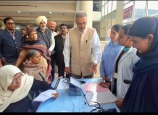 ਆਮ ਆਦਮੀ ਪਾਰਟੀ ਦੇ ਵਿਧਾਇਕ ਮਰੀਜ਼ਾਂ ਦੀਆਂ ਸਹੂਲਤਾਂ ਅਤੇ ਡਾਕਟਰੀ ਦੇਖਭਾਲ ਦੀ ਗੁਣਵੱਤਾ ਦਾ ਨਿਰੀਖਣ ਕਰਨ ਲਈ ਪਹੁੰਚੇ, ਜਨਤਾ ਲਈ ਬਿਹਤਰ ਸਿਹਤ ਸੰਭਾਲ ਯਕੀਨੀ ਬਣਾਉਣ ਦਾ ਦਿੱਤਾ ਭਰੋਸਾ