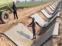 “ਬਦਲਾਵ ਦੀ ਸਰਕਾਰ!”: CM ਮਾਨ ਦਾ ਤੁਰੰਤ ਐਕਸ਼ਨ, ਇੱਕ ਵੀਡੀਓ ਦੇਖਦਿਆਂ ਹੀ ਝੰਡੇਵਾਲ ਸਣੇ ਪੰਜ ਪਿੰਡਾਂ ਦੀ ਸਿੰਚਾਈ ਨਹਿਰ ਦਾ ਕੰਮ ਮੁੜ ਸ਼ੁਰੂ, ਕਿਸਾਨਾਂ ਦਾ ਵਿਸ਼ਵਾਸ ਕਾਇਮ