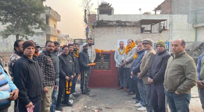 ਆਬਾਦੀ ਕੋਟ ਰਾਮਦਾਸ ਨੂੰ ਵਿਕਾਸ ਦੀ ਵੱਡੀ ਸੌਗਾਤ — ਨਿਤਿਨ ਕੋਹਲੀ ਵੱਲੋਂ 44 ਲੱਖ ਰੁਪਏ ਦੇ ਸੀਵਰੇਜ ਤੇ ਵਾਟਰ ਸਪਲਾਈ ਕੰਮਾਂ ਦਾ ਉਦਘਾਟਨ
