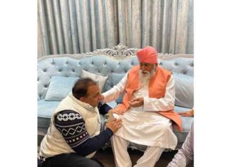 ਨਿਤਿਨ ਕੋਹਲੀ ਨੇ ਡੇਰਾ ਸੰਤ ਸਰਵਣ ਦਾਸ ਜੀ ਸੱਚਖੰਡ ਬੱਲਾਂ ਦੇ ਮੌਜੂਦਾ ਗੱਦੀ ਨਸ਼ੀਨ ਸੰਤ ਸ਼੍ਰੀ ਨਿਰੰਜਨ ਦਾਸ ਜੀ ਮਹਾਰਾਜ ਤੋਂ ਅਸ਼ੀਰਵਾਦ ਪ੍ਰਾਪਤ ਕੀਤਾ