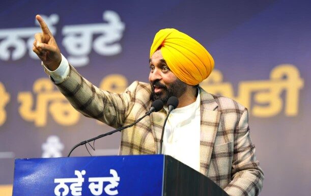 ‘ ਯੁੱਧ ਨਸ਼ਿਆਂ ਵਿਰੁੱਧ’ ਦੀ ਤਰਜ਼ ਉੱਤੇ ਗੈਂਗਸਟਰਾਂ ਖ਼ਿਲਾਫ਼ ਜੰਗ ਵਿੱਢੀ ਜਾਵੇਗੀl ਪੰਜਾਬ ਵਿੱਚੋਂ ਸਾਰੇ ਗੈਂਗਸਟਰਾਂ ਤੇ ਉਨ੍ਹਾਂ ਦੇ ਨੈੱਟਵਰਕ ਦਾ ਹੋਵੇਗਾ ਸਫ਼ਾਇਆ: ਅਰਵਿੰਦ ਕੇਜਰੀਵਾਲ