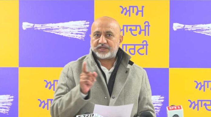 ਗੈਂਗਸਟਰਾਂ ਵਿਰੁੱਧ ਮਾਨ ਸਰਕਾਰ ਦੀ ਜ਼ੀਰੋ ਟੋਲਰੈਂਸ, ਕਾਨੂੰਨ ਹੱਥ ਵਿੱਚ ਲੈਣ ਵਾਲਿਆਂ ਵਿਰੁੱਧ ਹੋਵੇਗੀ ਫੈਸਲਾਕੁੰਨ ਕਾਰਵਾਈ: ਆਪ