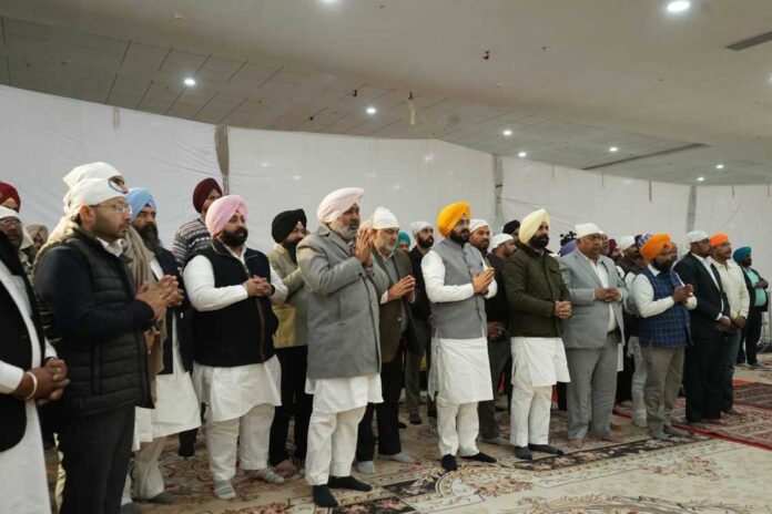 393d44b4-07f5-4213-a011-d0d56f7747df