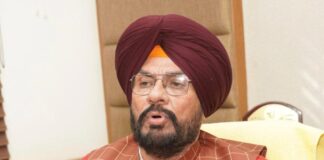 ਸੁਖਬੀਰ ਬਾਦਲ ਇੱਕ ਪਾਸੇ ਗੈਂਗਸਟਰ ਖ਼ਤਮ ਕਰਨ ਦੀ ਗੱਲ ਕਰਦੇ, ਦੂਜੇ ਪਾਸੇ ਗੈਂਗਸਟਰਾਂ ਦੇ ਵਿਆਹਾਂ ‘ਚ ਸ਼ਾਮਿਲ: ਕੁਲਦੀਪ ਧਾਲੀਵਾਲ