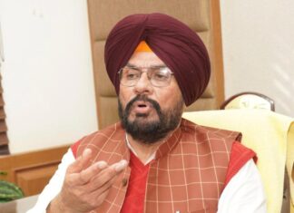 ਸੁਖਬੀਰ ਬਾਦਲ ਇੱਕ ਪਾਸੇ ਗੈਂਗਸਟਰ ਖ਼ਤਮ ਕਰਨ ਦੀ ਗੱਲ ਕਰਦੇ, ਦੂਜੇ ਪਾਸੇ ਗੈਂਗਸਟਰਾਂ ਦੇ ਵਿਆਹਾਂ ‘ਚ ਸ਼ਾਮਿਲ: ਕੁਲਦੀਪ ਧਾਲੀਵਾਲ