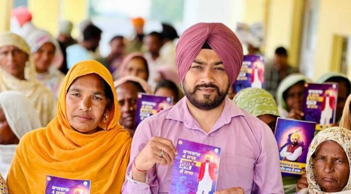 ਆਪ ਦੇ ‘ਸ਼ਾਨਦਾਰ 4 ਸਾਲ, ਭਗਵੰਤ ਮਾਨ ਦੇ ਨਾਲ’ ਮੁਹਿੰਮ: ਮੰਤਰੀਆਂ ਅਤੇ ਵਿਧਾਇਕਾਂ ਨੇ ਪੰਜਾਬ ਦੇ ਘਰ-ਘਰ ਤੱਕ ਪਹੁੰਚਾਇਆ ਭਗਵੰਤ ਮਾਨ ਸਰਕਾਰ ਦਾ ਕੰਮ