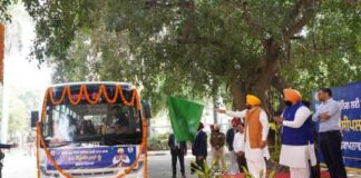 ਮੁੱਖ ਮੰਤਰੀ ਭਗਵੰਤ ਸਿੰਘ ਮਾਨ ਨੇ ਸਿੰਗਾਪੁਰ ਟ੍ਰੇਨਿੰਗ ਲਈ ਪ੍ਰਿੰਸੀਪਲਾਂ ਦੇ ਅੱਠਵੇਂ ਬੈਚ ਨੂੰ ਰਵਾਨਾ ਕੀਤਾ, ਵਿਸ਼ਵ ਪੱਧਰੀ ਸਿਖਲਾਈ ਲਈ ਹੁਣ ਤੱਕ 234 ਪ੍ਰਿੰਸੀਪਲ ਭੇਜੇ