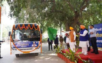 ਮੁੱਖ ਮੰਤਰੀ ਭਗਵੰਤ ਸਿੰਘ ਮਾਨ ਨੇ ਸਿੰਗਾਪੁਰ ਟ੍ਰੇਨਿੰਗ ਲਈ ਪ੍ਰਿੰਸੀਪਲਾਂ ਦੇ ਅੱਠਵੇਂ ਬੈਚ ਨੂੰ ਰਵਾਨਾ ਕੀਤਾ, ਵਿਸ਼ਵ ਪੱਧਰੀ ਸਿਖਲਾਈ ਲਈ ਹੁਣ ਤੱਕ 234 ਪ੍ਰਿੰਸੀਪਲ ਭੇਜੇ