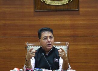 ਅਮਨ ਅਰੋੜਾ ਨੇ ਮੋਗਾ ਰੈਲੀ ਤੋਂ ਪਹਿਲਾਂ ਫੰਡਾਂ, ਕਿਸਾਨਾਂ, ਉਦਯੋਗਾਂ ਅਤੇ ਨਸ਼ਿਆਂ ਬਾਰੇ ਅਮਿਤ ਸ਼ਾਹ ਨੂੰ ਪੁੱਛੇ ਅੱਠ ਸਵਾਲ, ਪੰਜਾਬ ਨੂੰ ਜਵਾਬ ਚਾਹੀਦੇ ਹਨ, ‘ਜੁਮਲੇ’ ਨਹੀਂ