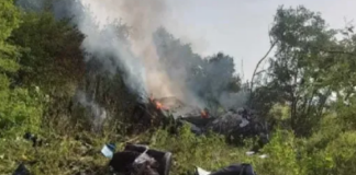 ਨੇਪਾਲ ‘ਚ ਹੈਲੀਕਾਪਟਰ ਹਾਦਸਾ: ਲਾਸ਼ਾਂ ਨੂੰ ਕਾਠਮੰਡੂ ਤੋਂ ਖੇਤਾਂਗ ਲਿਜਾਂਦੇ ਸਮੇਂ ਵਾਪਰਿਆ ਹਾਦਸਾ; ਵੀਡੀਓ ਵਾਇਰਲ