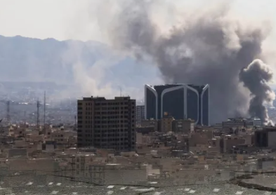 ਈਰਾਨ ‘ਚ ਟਕਰਾਅ ਵਿਚਕਾਰ, ਤੀਜੀ ਵਾਰ ਹਿੱਲੀ ਧਰਤੀ; 4.1 ਤੀਬਰਤਾ ਦੇ ਭੂਚਾਲ ਤੋਂ ਬਾਅਦ ਫਿਰੋਜ਼ਾਬਾਦ ‘ਚ ਦਹਿਸ਼ਤ