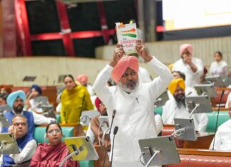 ਮਹਿਲਾਵਾਂ ਵਿਰੁੱਧ ਅਪਮਾਨਜਨਕ ਟਿੱਪਣੀਆਂ ਅਤੇ ਭੱਦੀ ਸ਼ਬਦਾਵਲੀ ਬਿਲਕੁਲ ਵੀ ਬਰਦਾਸ਼ਤ ਯੋਗ ਨਹੀਂ; ਕਾਂਗਰਸੀ ਵਿਧਾਇਕ ਸੁਖਪਾਲ ਸਿੰਘ ਖਹਿਰਾ ਤੁਰੰਤ ਮੁਆਫ਼ੀ ਮੰਗਣ: ਹਰਪਾਲ ਸਿੰਘ ਚੀਮਾ