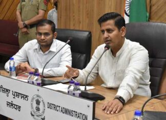 ਜਲੰਧਰ ਦੇ ਡੀਸੀ ਬੋਲੇ- ਘਬਰਾਉਣ ਦੀ ਲੋੜ ਨਹੀਂ, ਐਲ.ਪੀ.ਜੀ. ਸਿਲੰਡਰ, ਡੀਜ਼ਲ ਤੇ ਪੈਟਰੋਲ ਦਾ ਲੋੜੀਂਦਾ ਸਟਾਕ ਮੌਜੂਦ