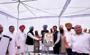 ਆਪ ਆਗੂਆਂ ਨੇ ਕਾਂਸ਼ੀ ਰਾਮ ਜੀ ਨੂੰ ਦਿੱਤੀ ਸ਼ਰਧਾਂਜਲੀ, ਸਮਾਜਿਕ ਨਿਆਂ ਅਤੇ ਸਮਾਨਤਾ ਪ੍ਰਤੀ ਵਚਨਬੱਧਤਾ ਦੁਹਰਾਈ