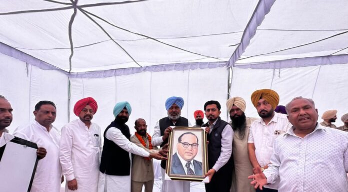 ਆਪ ਆਗੂਆਂ ਨੇ ਕਾਂਸ਼ੀ ਰਾਮ ਜੀ ਨੂੰ ਦਿੱਤੀ ਸ਼ਰਧਾਂਜਲੀ, ਸਮਾਜਿਕ ਨਿਆਂ ਅਤੇ ਸਮਾਨਤਾ ਪ੍ਰਤੀ ਵਚਨਬੱਧਤਾ ਦੁਹਰਾਈ