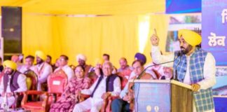 ਪੰਜਾਬ ਵਿੱਚ ਵਿਸ਼ਵ ਪੱਧਰੀ ਸੜਕਾਂ ਦਾ ਮਜ਼ਬੂਤ ਨੈੱਟਵਰਕ ਕਾਇਮ ਕਰ ਰਹੀ ਹੈ ਆਪ ਸਰਕਾਰ-ਮੁੱਖ ਮੰਤਰੀ ਭਗਵੰਤ ਸਿੰਘ ਮਾਨ ਨੇ 300 ਕਿਲੋਮੀਟਰ ਨਵੀਆਂ ਸੜਕਾਂ ਦਾ ਨੀਂਹ ਪੱਥਰ ਰੱਖਿਆ