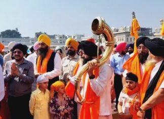 Sri Akal Takht Sahib ਤੋਂ ਹੋਲੇ-ਮਹੱਲੇ ਮੌਕੇ ਅਲੌਕਿਕ ਨਗਰ ਕੀਰਤਨ ਸਜਾਇਆ